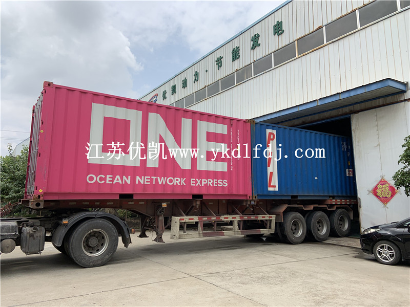 2019年7月8日，海外客戶采購4臺(tái)300KW東風(fēng)康明斯發(fā)電機(jī)組