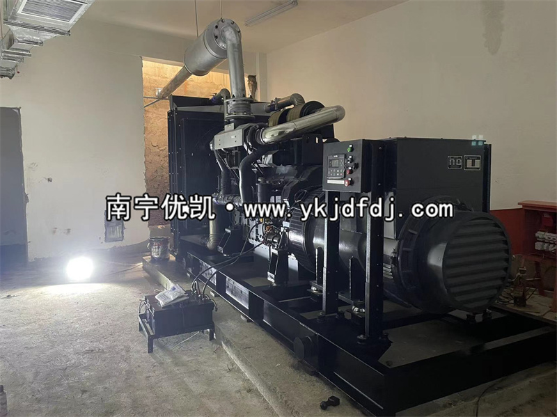 2022年6月14日，800KW上柴柴油發(fā)電機機組發(fā)貨江西九江