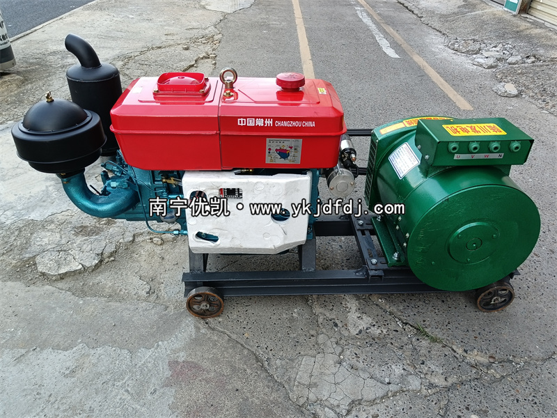 2022年11月18日，24kw單杠柴油發(fā)電機(jī)組發(fā)貨南寧市區(qū)