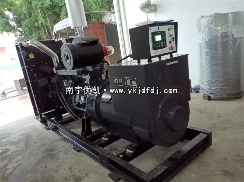 2024年3月14日，學校項目400kw凱普柴油發(fā)電機組安裝調試并通過驗收