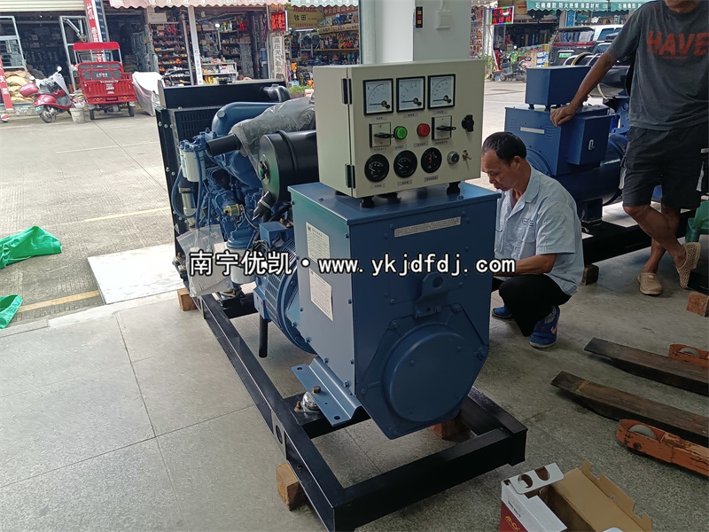 2024年7月29日，客戶到店自提50kw柴油發(fā)電機(jī)組