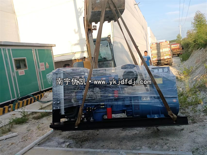 2024年9月24日，上林項(xiàng)目150kw濰坊柴油發(fā)電機(jī)組到貨安裝調(diào)試