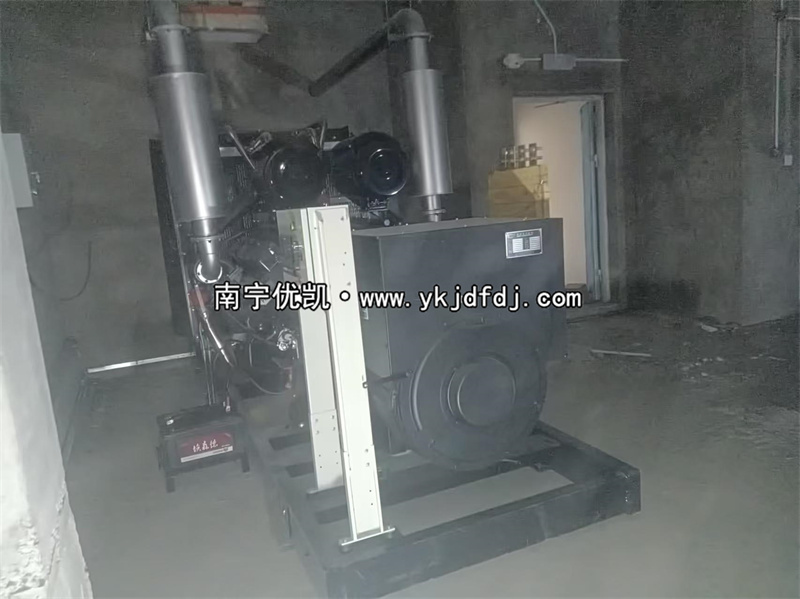 2024年3月25日，馬山高鐵站項目500kw凱普柴油發(fā)電機組安裝完成